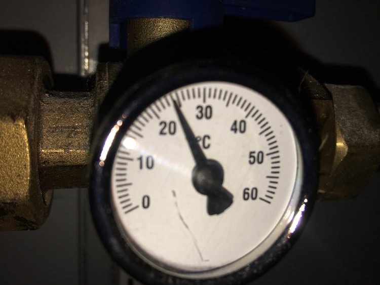 Chauffage_temp érature côté tuyau.jpg