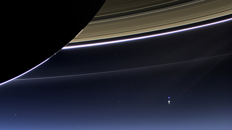 20130722_annotated_earth-moon_from_saturn_1920x1080_1.jpg