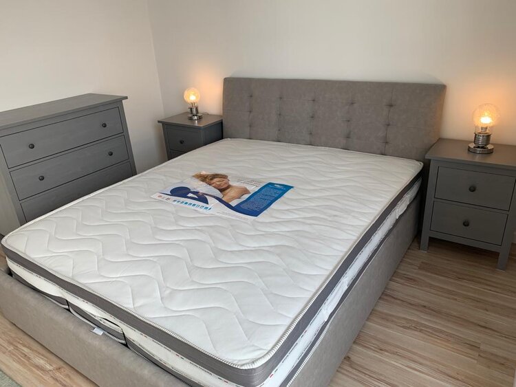 Chambre 1.jpg